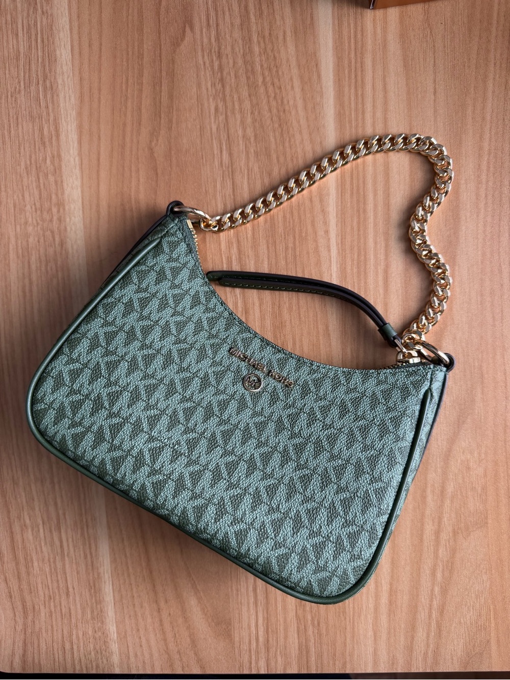 Michael Kors Olive Shoulder Bag with Gold Chain